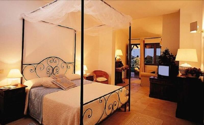 Hotel Spartivento Chia Esterno foto